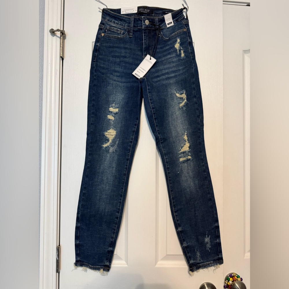 Judy Blue Dark Wash Distressed Relaxed Fit Jeans
